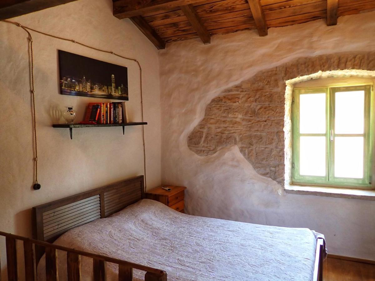 Cottage Al Merlo Olivo Buje Buitenkant foto