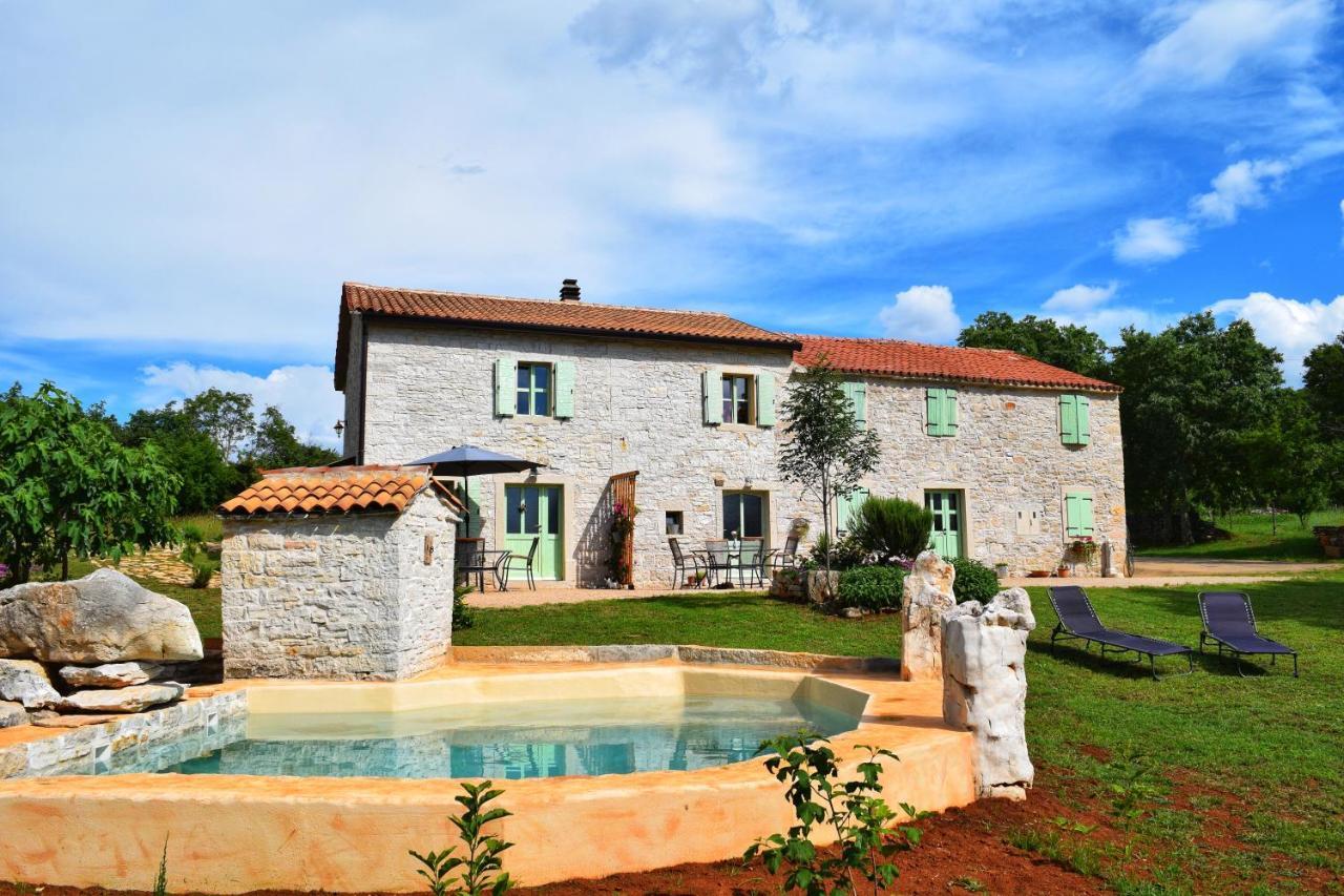 Cottage Al Merlo Olivo Buje Buitenkant foto