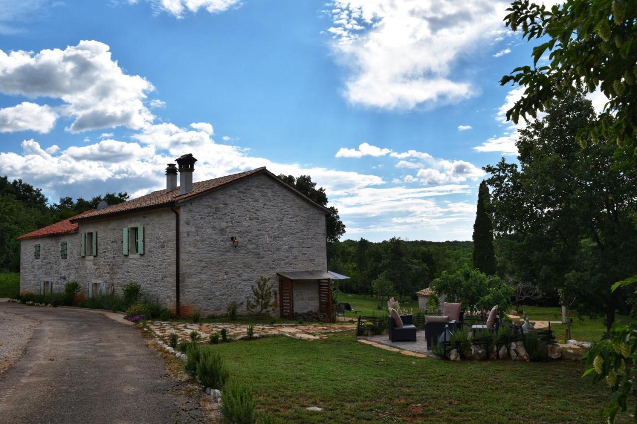 Cottage Al Merlo Olivo Buje Buitenkant foto